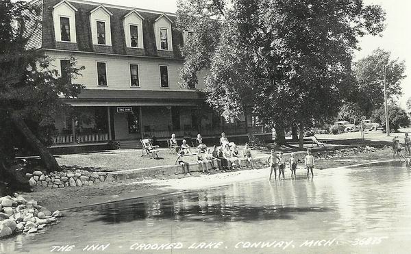 The Inn Crooked Lake Conway Petoskey (newer photo)